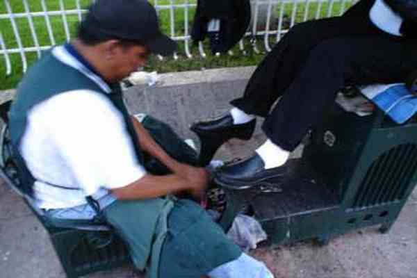 Мексиканские чистильщики обуви станут осведомителями полиции