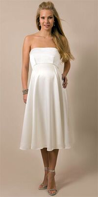 Самые модные свадебные платья для беременных. ФОТО