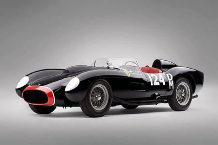 Исторический Ferrari 250 TR выставлен на аукцион