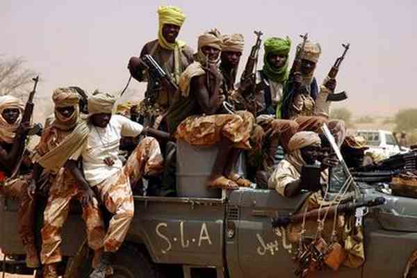"Лікарі без кордонів" евакуюють з Дарфура весь свій персонал