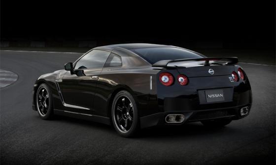 Nissan представляет заряженную версию споркара GT-R