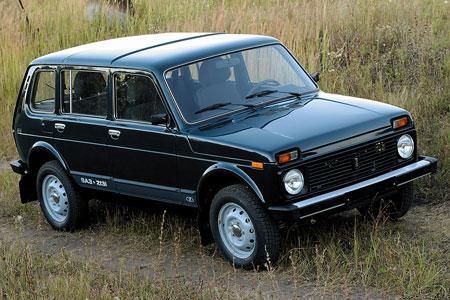 Lada Niva обошла VW Touareg в Германии