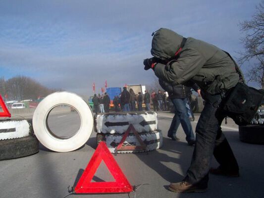 Автоперевозчики перекрыли трассу Одесса - Киев