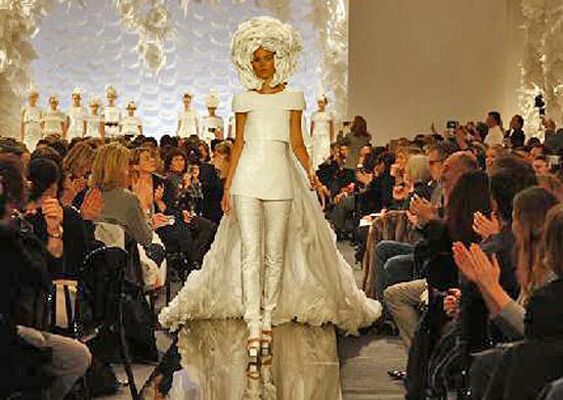 Дивовижні весільні вбрання