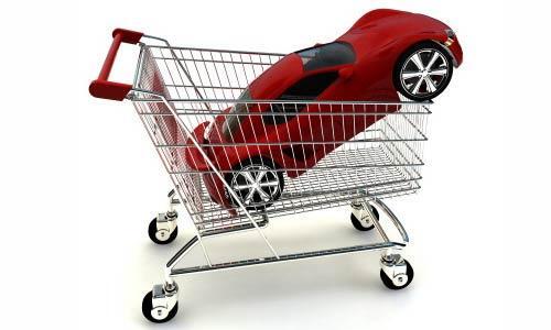 Автомобилями начали торговать в супермаркетах