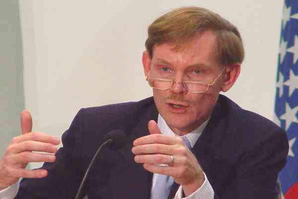 Світовий банк просить не качати гроші зі Східної Європи