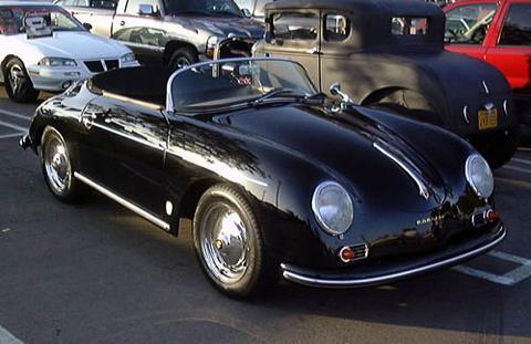 Porsche возродит легендарное имя 356 Speedster