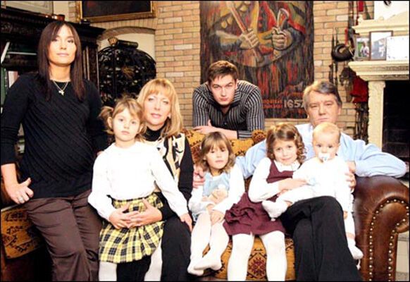 Ющенко советует народу заводить большие семьи