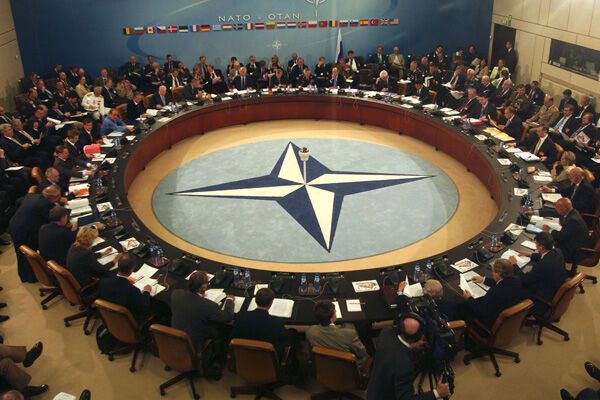 Американцы против НАТО