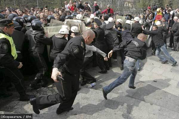 Рахувати голоси в Молдові будуть тільки завтра