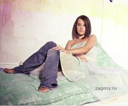 Ализе засветила трусы на сцене (Фоторепортаж) на «ШоуОбозе»