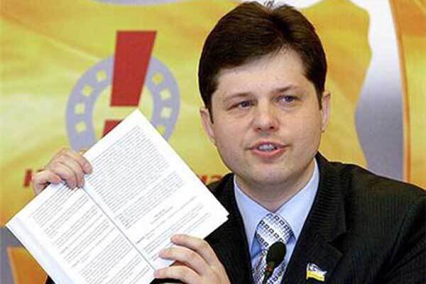 В НСНУ ожидается частичный исход депутатов