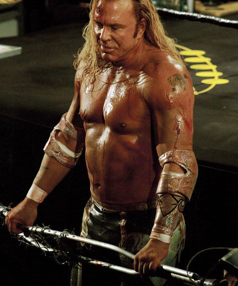 Микки Рурк падал, как мешок с дерьмом, чтобы вернуться в Голливуд