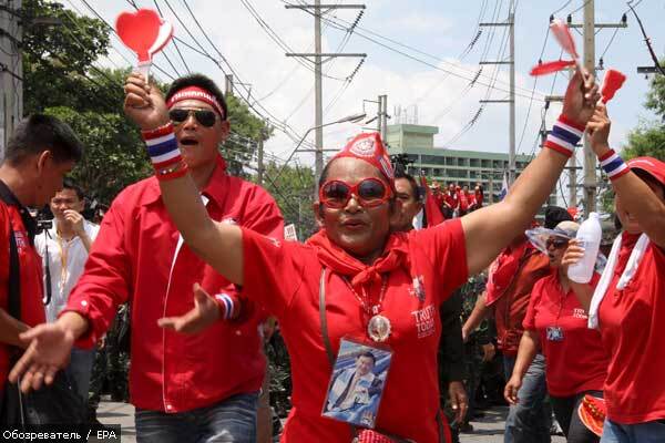 Аннулирован паспорт  изгнанного экс-премьера Таиланда