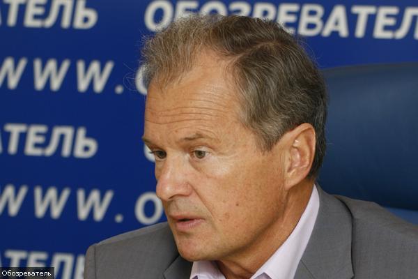 Ющенко грозит "двойными" выборами ради президентского кресла