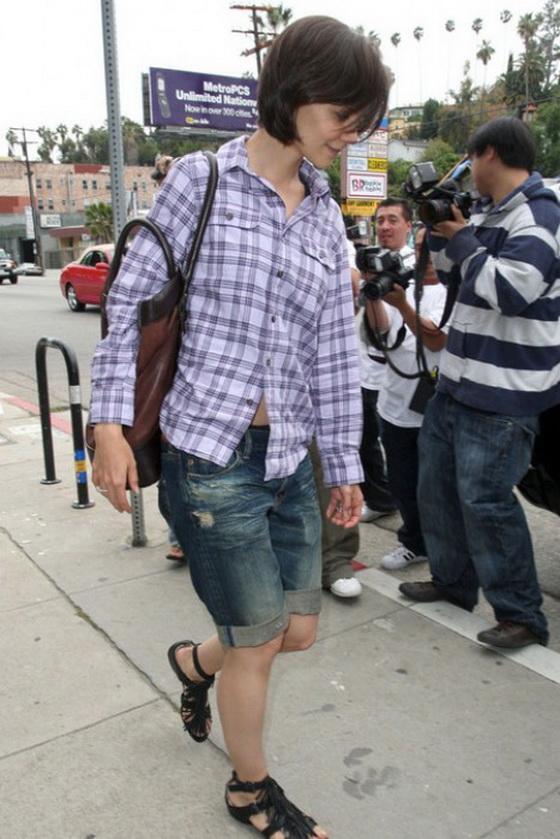 Кэти Холмс косит под пацана