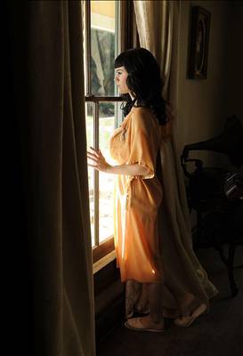 Кэти Перри в халатике и нижнем белье (Фоторепортаж) на «ШоуОбозе»