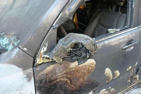 В Киеве сгорел дорогой внедорожник