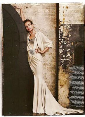 Така різна Водянова: нові фотосесії знаменитості