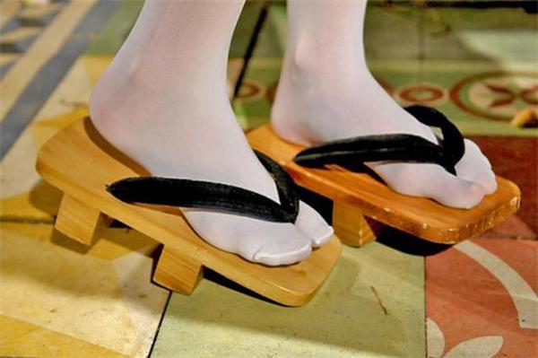 Показ мод "FASHIONscape": від японських традицій - до нарядів