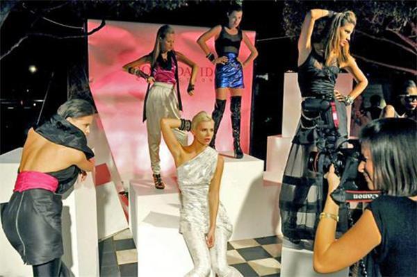 Показ мод "FASHIONscape": від японських традицій - до нарядів