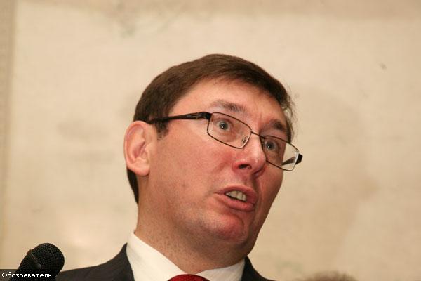 Міліція сама не справляється з порядком на вулицях