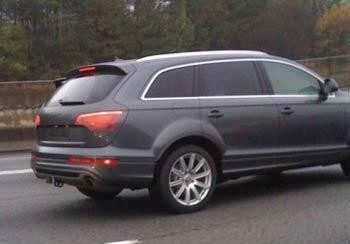 Audi приступила к тестам нового поколения Q7