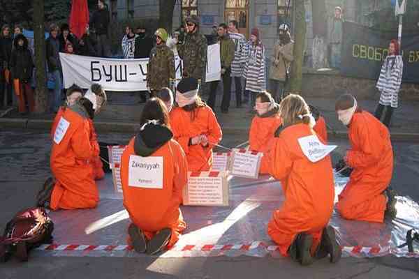 Обама хоче підняти моральний дух агентів ЦРУ