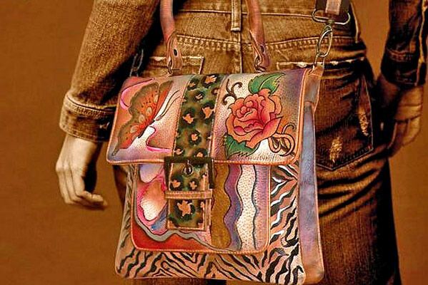 Мальовничі сумки від Anuschka