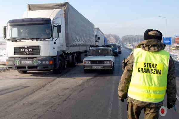 Україна невчасно скасувала візи для країн ЄС