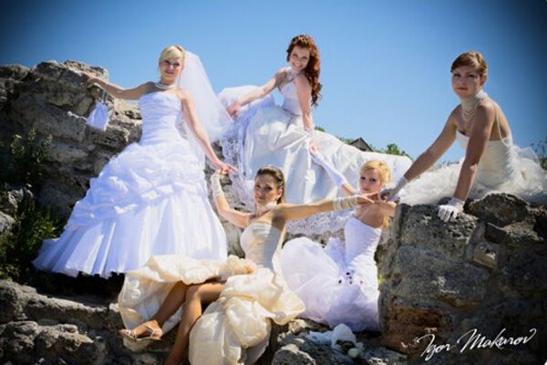 У Севастополі влаштують не військовий парад, а парад наречених