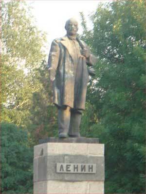 В Крыму чуть не обезглавили Ленина