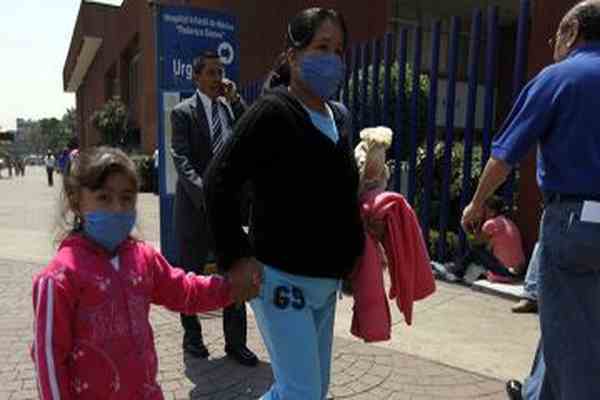 Грип позбавив мексиканців першотравневих свят