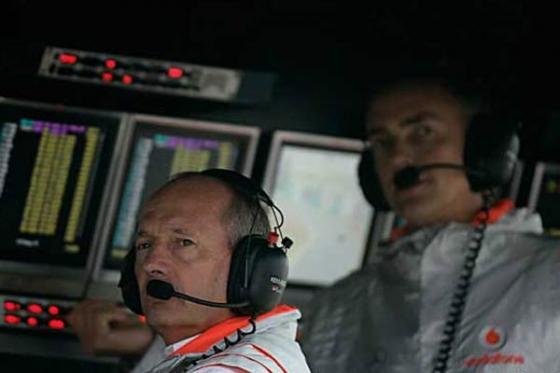 McLaren условно дисквалифицировали