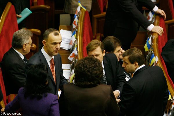 Депутатам БЮТ рекомендовали называть Ющенко «хромой уткой»