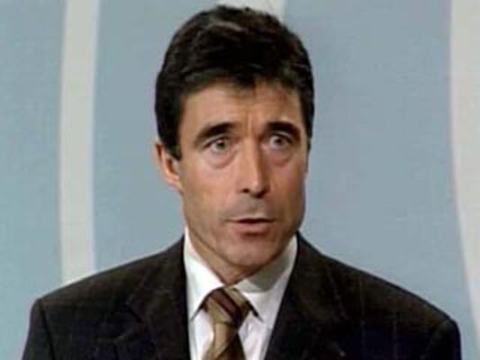 Премьер-министр Дании таки выдвинут в натовские генсеки