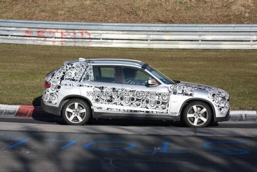 Новый BMW X1 "зашпионили"