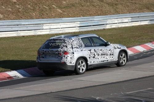 Новый BMW X1 "зашпионили"