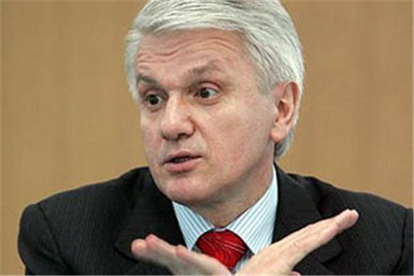 Литвин закликає не пхати носа до Конституції