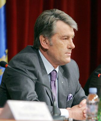 Ющенко не дасть обирати президента в Раді