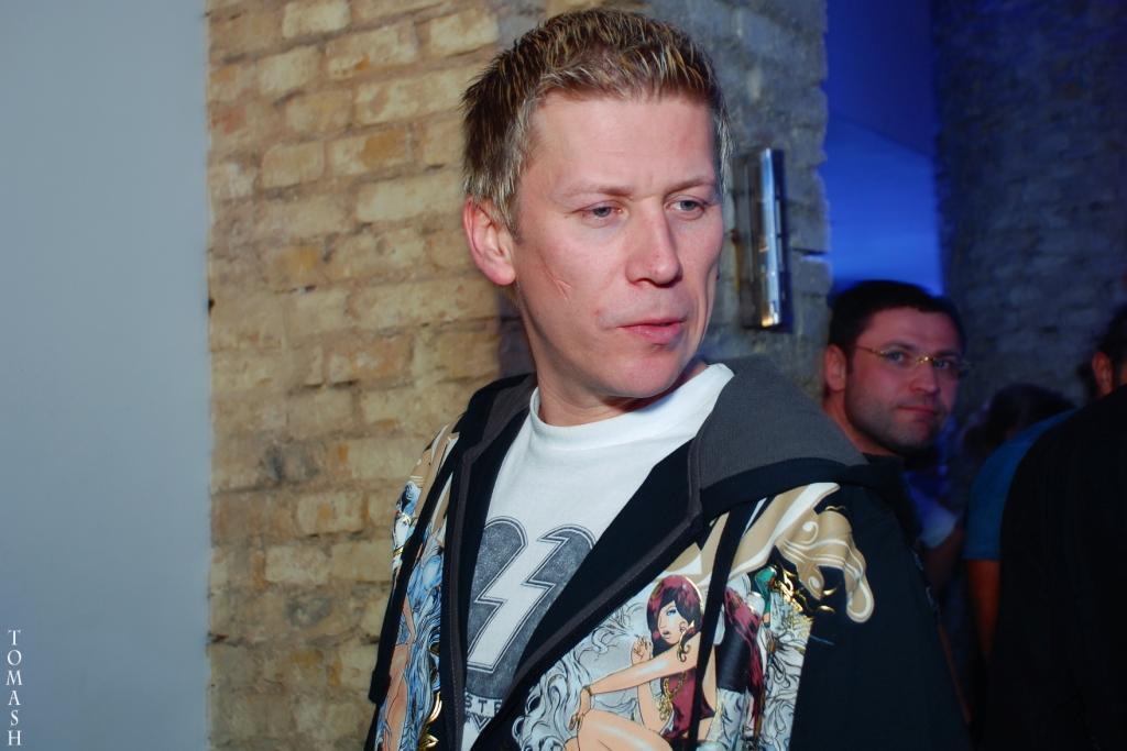 Ursula 1000 включил в Heaven club солнце