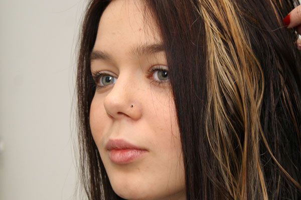 Алина Гросу тайно обрезала волосы (фото)