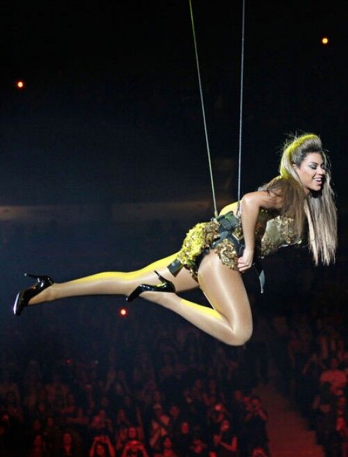 Костюмы Бейонсе для концертного тура