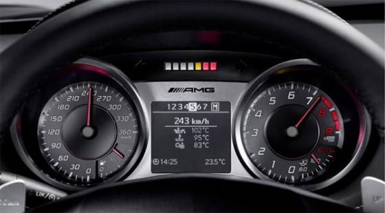 Mercedes-Benz показал новый суперкар SLS AMG