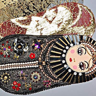 Chanel: сумочки в російській стилі