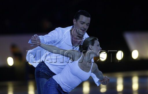 Егор Бероев изменяет жене с фигуристкой!