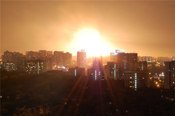 У Москві горить газосховище. Є постраждалі. ВІДЕО