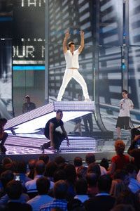 Александр Рыбак выловил победу на "Евровидении" скрипкой!