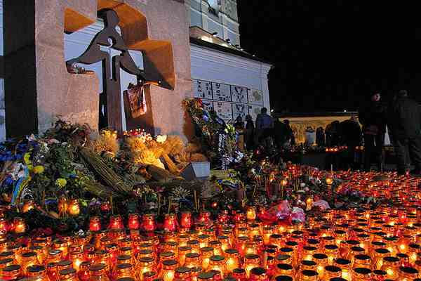 Пам'ятник жертвам Голодомору зруйнували на Дніпропетровщині