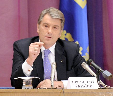 Ющенко отчаянно борется за место во власти